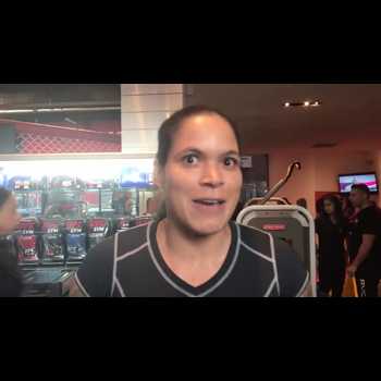 Amanda Nunes says UFC is working on a fight between her and Cyborg