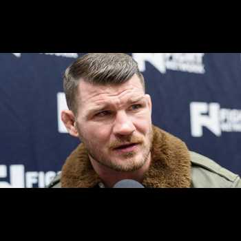 Michael Bisping Conor McGregor Should Take Manny Pacquiao Match