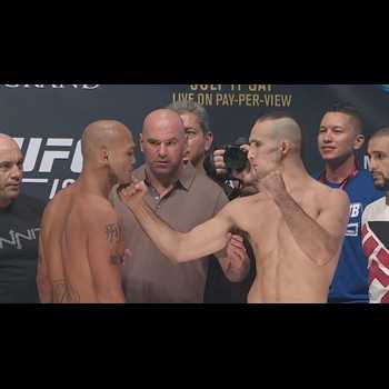 Robbie Lawler vs Rory MacDonald weigh in