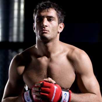 Episode 46 Mousasi joins Bellator and Mayweather McGregor hit the road
